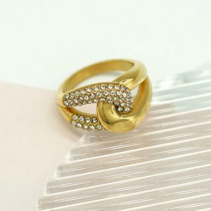 Retro Ring, Ins Style Versatile Stainless Steel Plated with 18K Gold Interlocking Knot Ring for Women