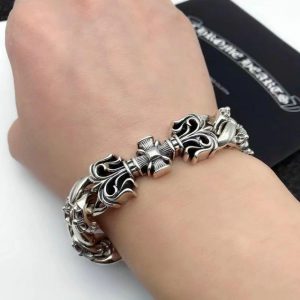 Domineering cross men's tide European and American retro bracelet