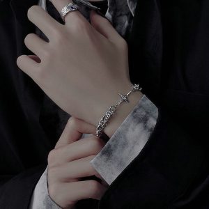 Men's trendy bracelet with unique design, hip-hop style, high-end feel, minimalist women's jewelry, titanium steel men's accessory