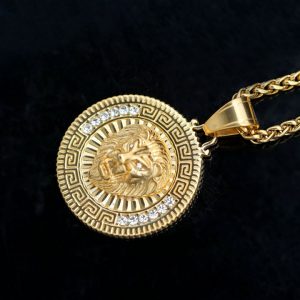 Titanium steel round brand rune 18k gold lion head point diamond pendant