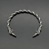 Titanium Steel Retro Viking Myth Raven Bracelet, Opening Double-Head Stainless Steel Bangle - 图片 3