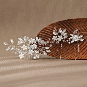 Handmade Comb Set for European and American Weddings, Versatile Hair Accessories with Rhinestones, Pearls, Floral Hair Pins and Combs