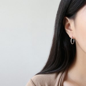 Han version ear hook earrings, minimalist and personalized geometric hollow-out circular rings, S925 pure silver hoop earrings