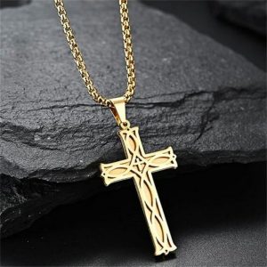 Men's stainless steel Celtic knot cross, versatile and personalized Irish pendant necklace